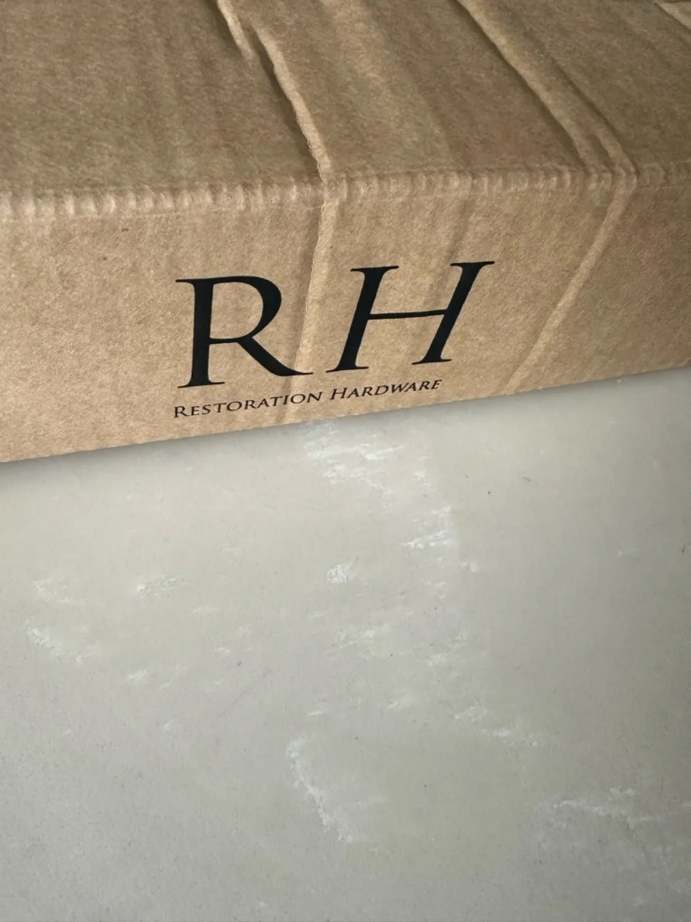 Restoration hardware Concrete Rectangular dish 🎊🎊🎉🎊🎁🎁🎁